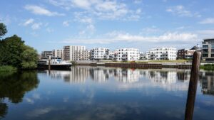 Timing ist alles: Der optimale Zeitpunkt für den Mehrfamilienhausverkauf in Hamburg-Harburg