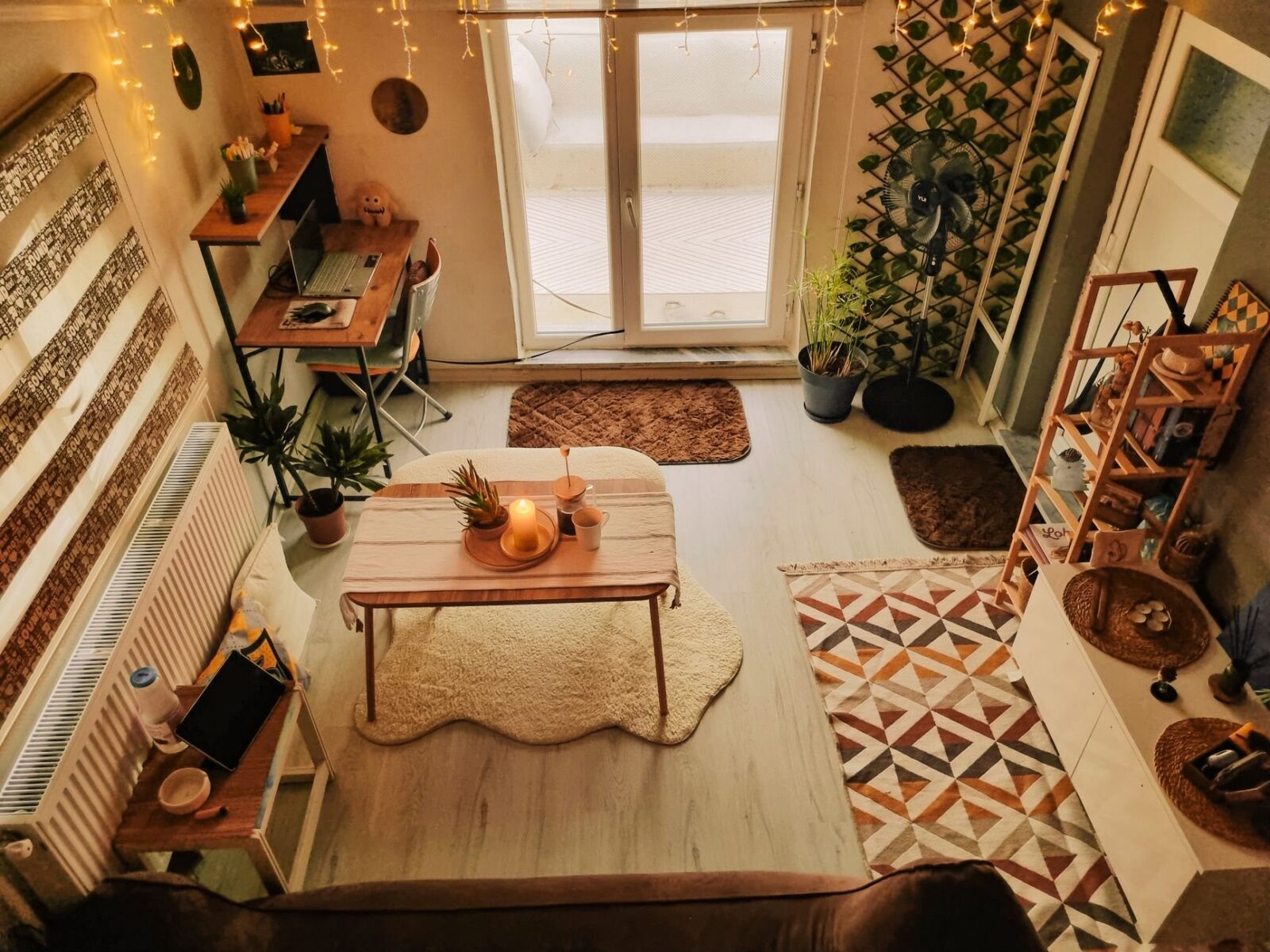 Kleine Wohnung einrichten: Multifunktionale Möbel für mehr Platz