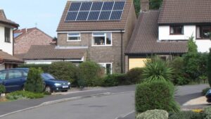 Solarcarport in Hamburg: Ertrag, Genehmigung und Planung im Überblick